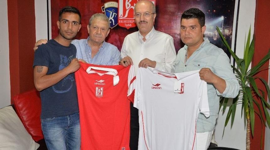 Kafaoğlu&rsquo;dan Taraftarlar Derneği&rsquo;ne Balkes Forması