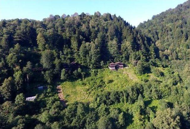 Rize'deki Sıra Dışı Tesise 500 Metrelik Teleferikle Ulaşılıyor