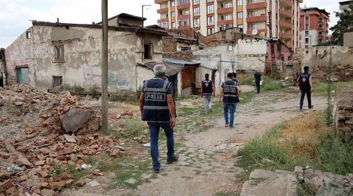 Erzurum’da Metruk Binalar Didik Didik Arandı G2