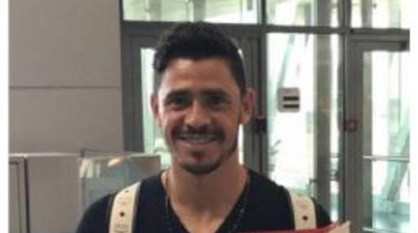 Fenerbah&ccedil;e, Transferi Duyurdu