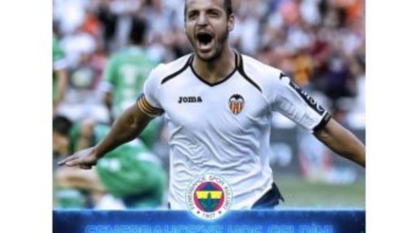 Fenerbah&ccedil;e, Soldado İle İmzaladı