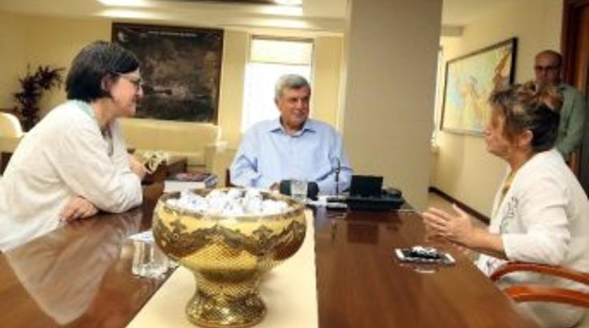 Karaosmanoğlu, Tema Vakfı Genel Başkanını Ağırladı