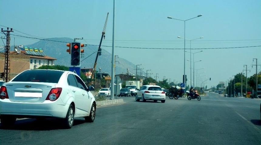 S&ouml;ke-milas Karayolunda Kavşak Sorunu