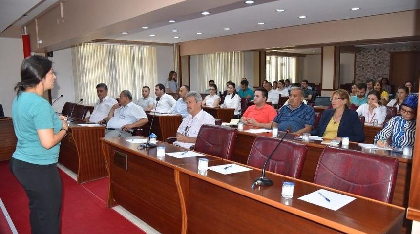 Yunusemre Personeline Etkili İletişim Semineri