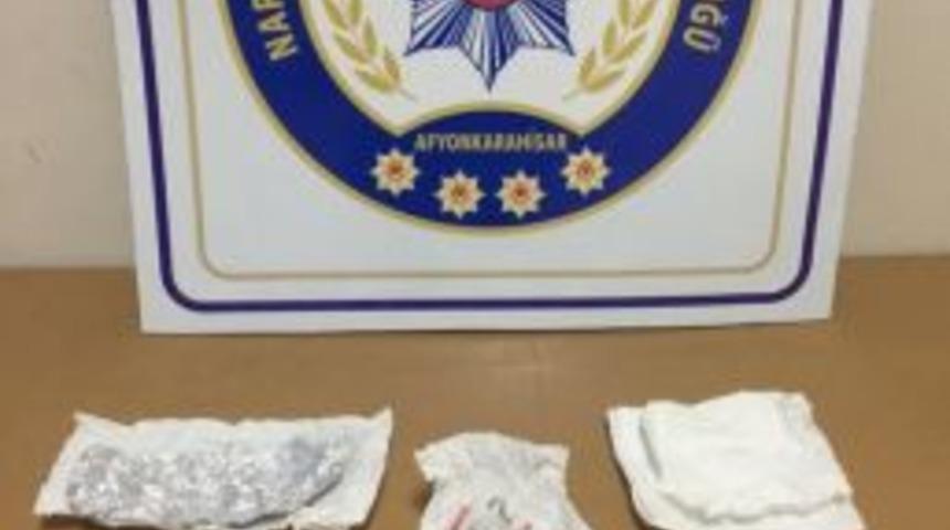 Polis, İ&ccedil;meye Hazır Eroin Ele Ge&ccedil;irdi