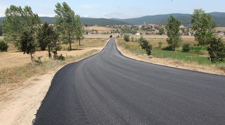 Pamukova&rsquo;da 3 Mahalleye Daha Sıcak Asfalt