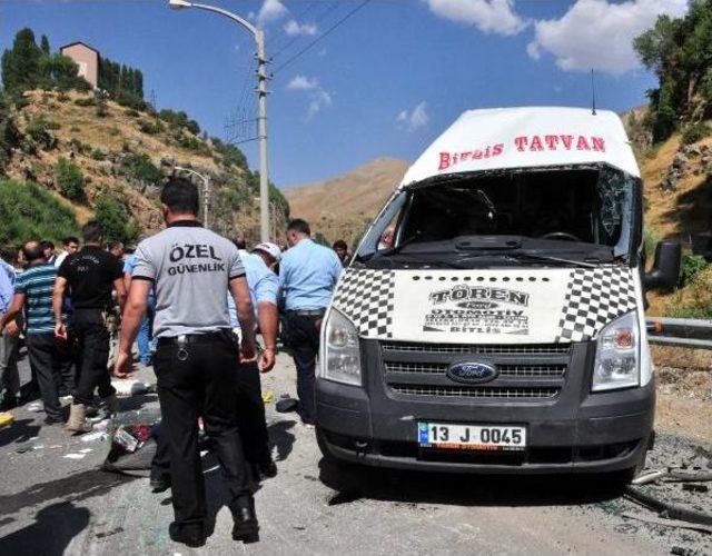 Bitlis'te Trafik Kazası; 6 Yaralı