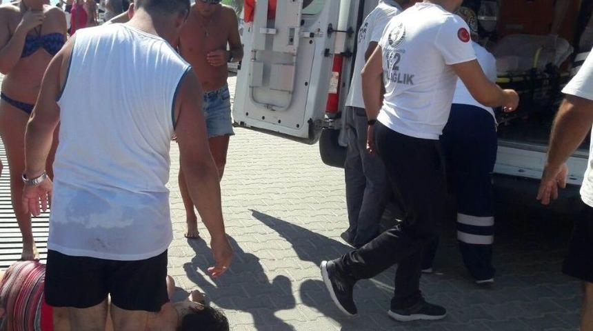 Denizde Fenalaşan Kadın Hastaneye Kaldırıldı