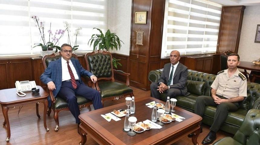 Vali Su&rsquo;dan İl Emniyet M&uuml;d&uuml;r&uuml;ne İade-i Ziyaret