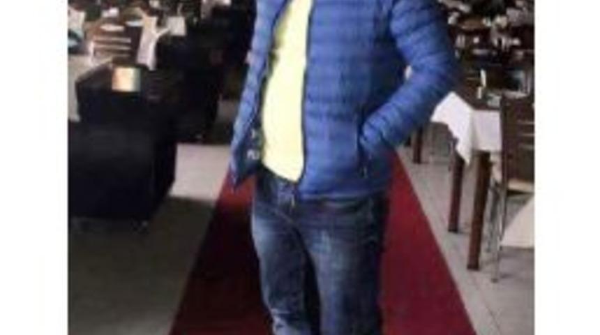 Kavgada Bı&ccedil;aklanan Restoran &Ccedil;alışanı Hastanede &Ouml;ld&uuml;