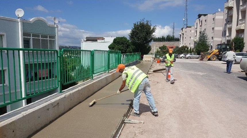 İzmit&rsquo;te &Uuml;st Yapı &Ccedil;alışmaları Hız Kazandı