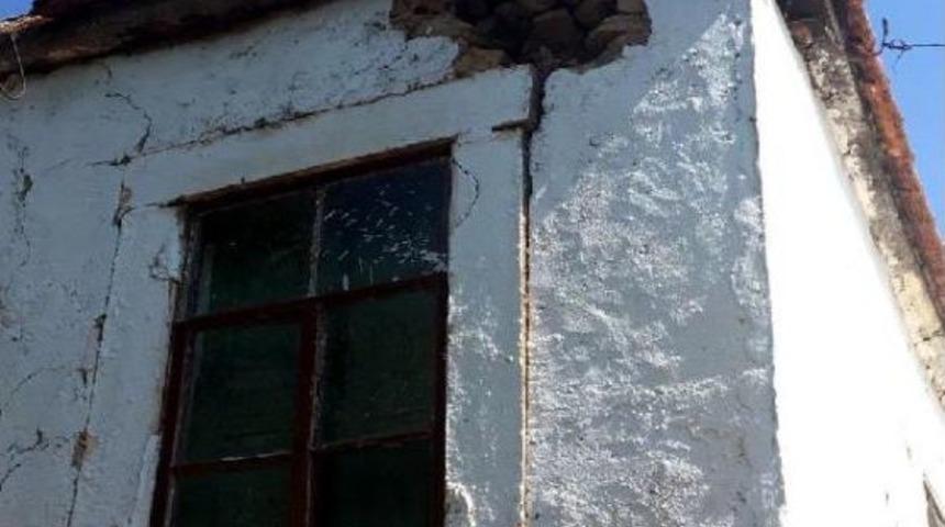 Bodrum'da Depremzedelere Yardım