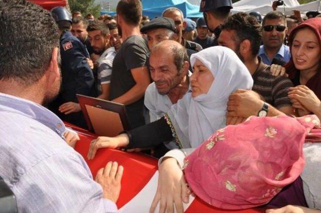 Şehit Babası Gençer; Tüm Hayallerimiz Yıkıldı (2)