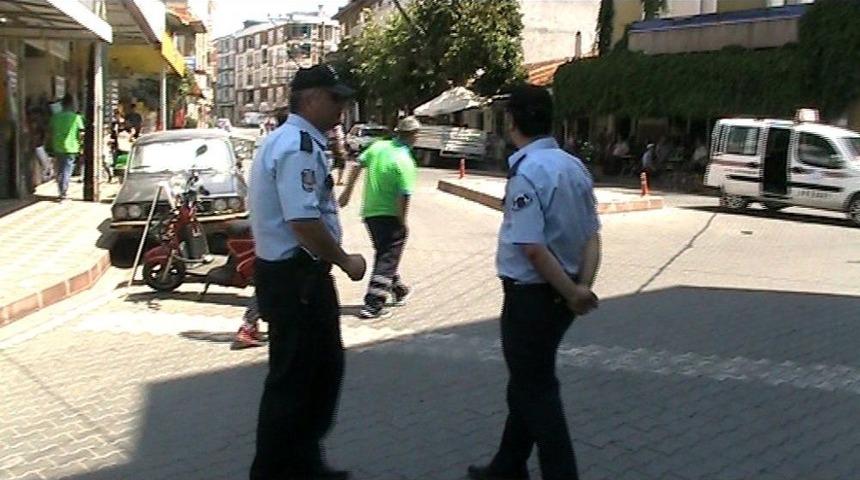 Edremit&rsquo;te Pompalı Dehşeti: 3 Yaralı