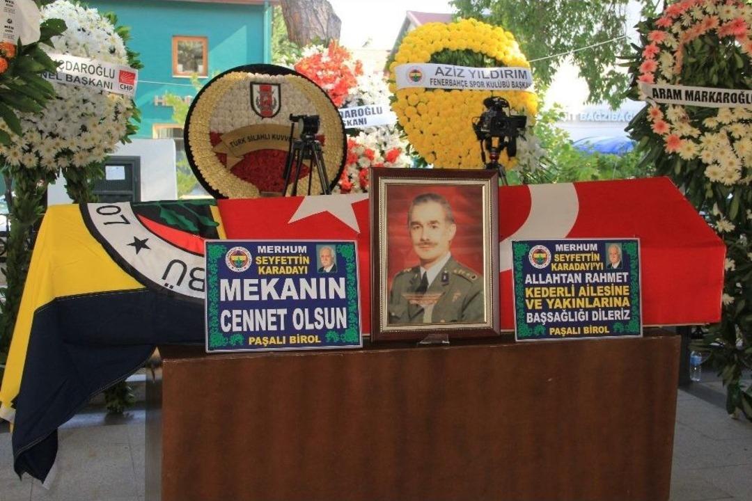 Yeşil&ccedil;am&rsquo;ın Usta Oyuncusu Seyfettin Karadayı Son Yolculuğuna Uğurlandı