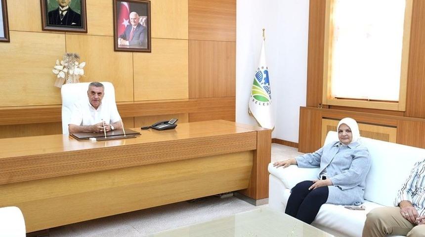 Başkan To&ccedil;oğlu, D&uuml;zce Milletvekili Ayşe Keşir&rsquo;le Bir Araya Geldi