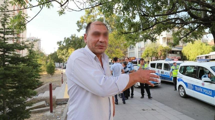 Savcının Arabasına &Ccedil;arpan Alkoll&uuml; S&uuml;r&uuml;c&uuml; Polise Zor Anlar Yaşattı