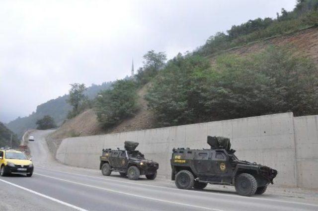 Maçka'da Pkk'lı Teröristlerle Çatışma: 1 Başçavuş Şehit, 1 Genç Yaşamını Yitirdi (3)