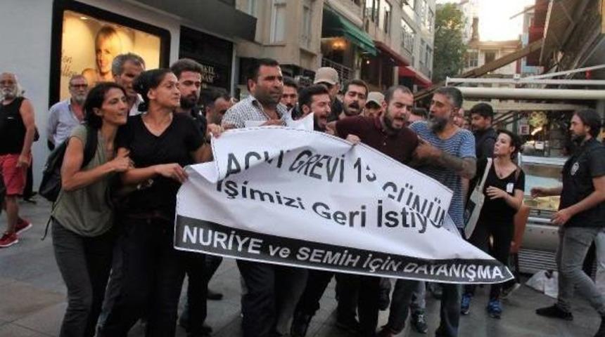 Kadık&ouml;y'de Nuriye G&uuml;lmen Ve Semih &Ouml;zak&ccedil;a'ya Destek Eylemine Polis M&uuml;dahalesi: 16 G&ouml;zaltı