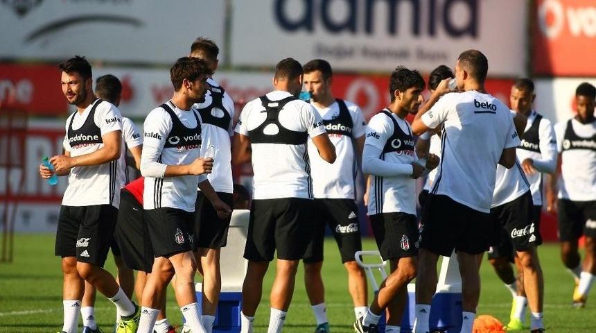 Beşiktaş, Antalyaspor Ma&ccedil;ı Hazırlıklarını S&uuml;rd&uuml;rd&uuml;