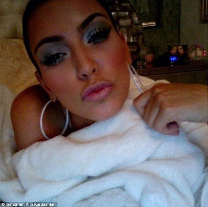 Kardashian yine rahat durmadı G5