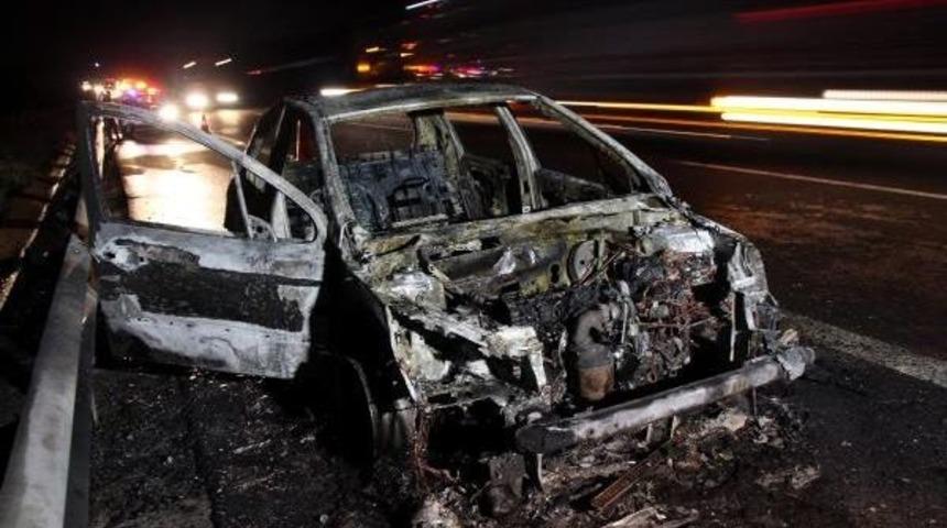 Tem'de Otomobil, Alev Alev Yandı