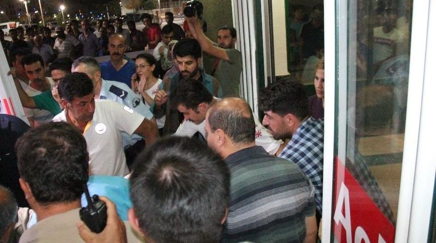 Tunceli&rsquo;de &Ccedil;atışma: 3 Yaralı