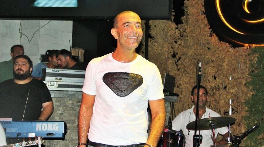 Cengiz İmren Konserinde İzdiham