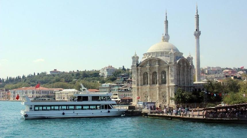 Yıllardır İstanbul&rsquo;da Yaşayan Kadınlar Boğazı İlk Kez G&ouml;rd&uuml;ler