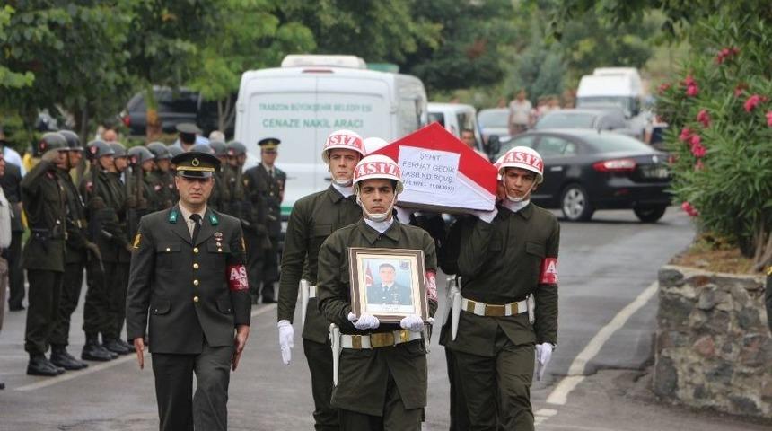 Şehit Astsubay Gedik&rsquo;e Doğum G&uuml;n&uuml;nde Son Veda
