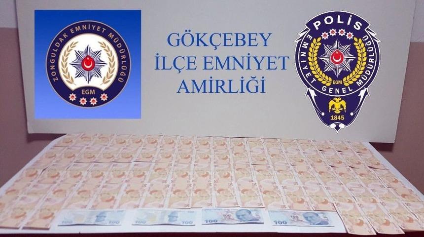 Pazarcılara Sahte Para Verirken Yakalandı