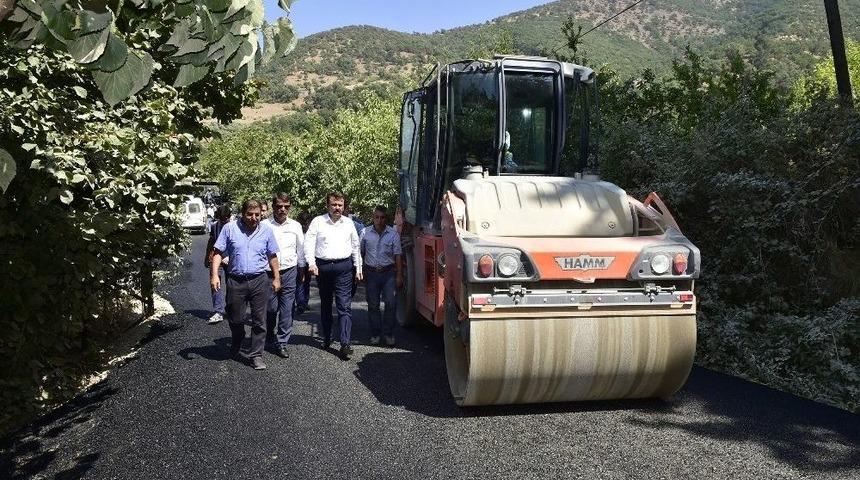 Başkan Erko&ccedil;&rsquo;tan "yıl Sonuna Asfaltsız Yol Kalmayacak" M&uuml;jdesi