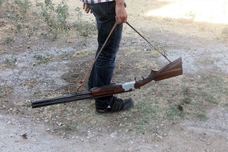 Hem Kendisi, Hem Boğası Asabi Çıktı G1