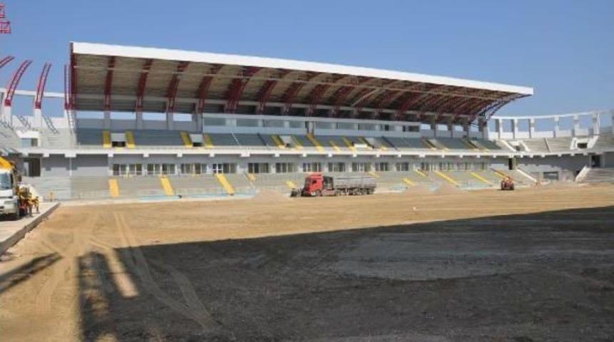 Tire Stadı'nın Çalışmaları Tüm Hızıyla Sürüyor