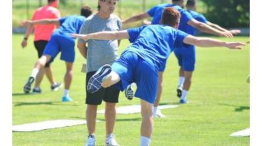 Suat Kaya'dan Menemen Belediyespor'a G&uuml;vence