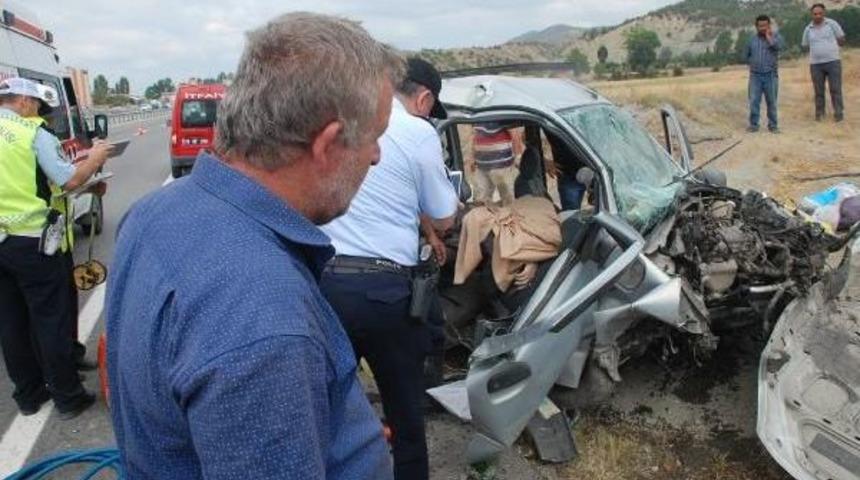 Osmancık'ta Kaza: 3 &Ouml;l&uuml;