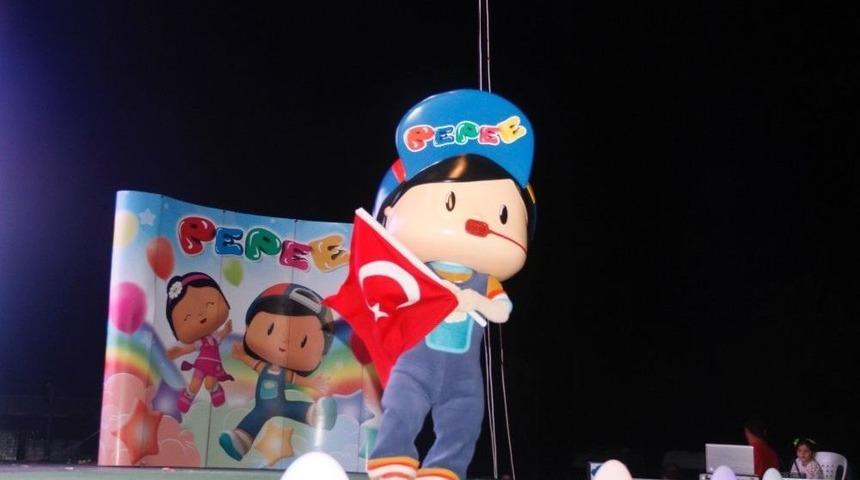 Pepe İle Çocuklar Keyifli Dakikalar Geçirdi