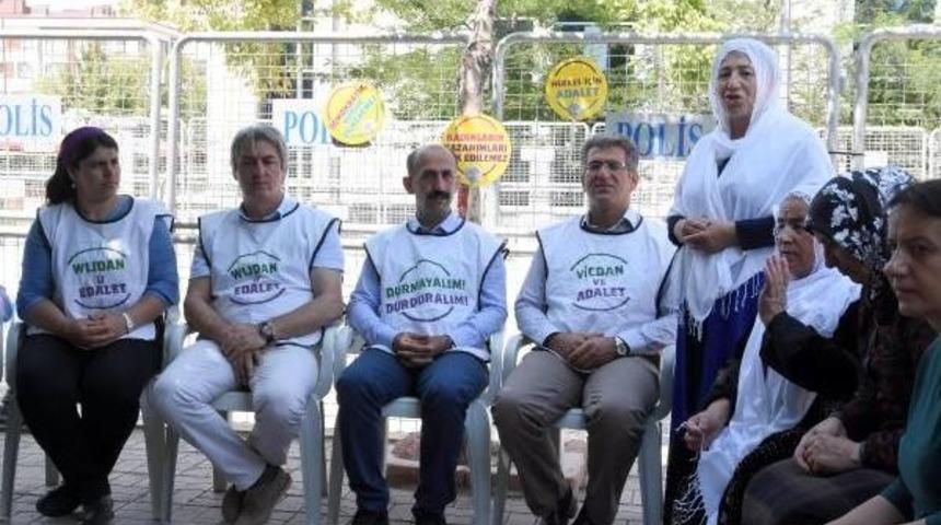 Hdp'li Ertan: Ohal’I Kendimize Ilan Ediyoruz Diyenler Yalan Söylüyorlar