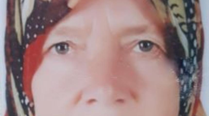 B&ouml;ğ&uuml;rtlen Toplamaya Giden Yaşlı Kadın Dere Yatağında &Ouml;l&uuml; Bulundu