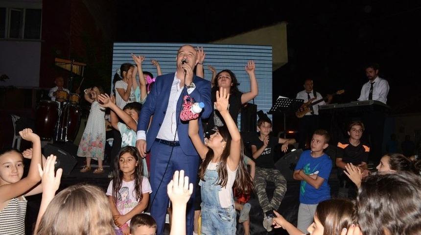 Halk Konseri Bu Kez Kumlubel Mahallesinde Ger&ccedil;ekleşti