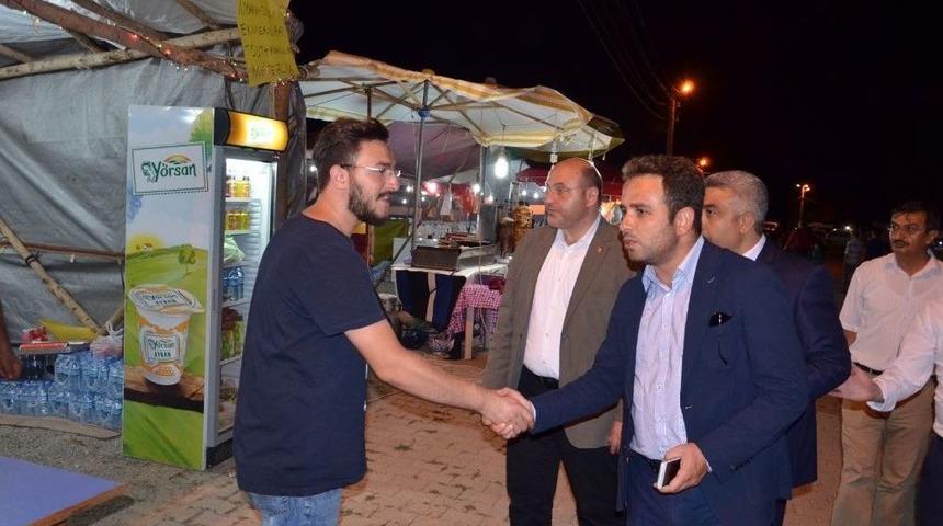 Milletvekili İshak Gazel Ve Ak Parti İl Başkanı Ali &Ccedil;etinbaş Hisarcık Festivali&rsquo;ni Gezdi