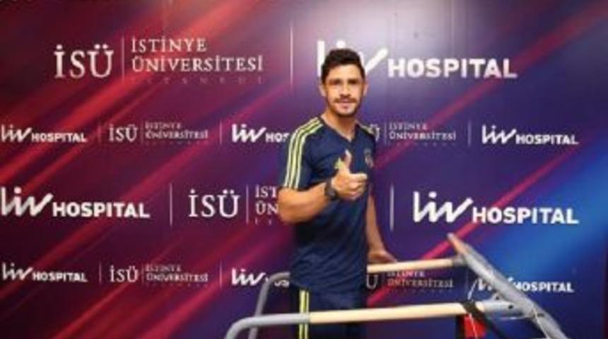 Fenerbah&ccedil;e'de Giuliano Sağlık Kontrol&uuml;nden Ge&ccedil;irildi