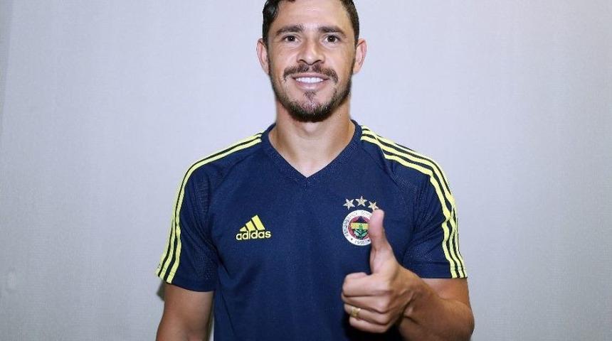 Giuliano, Sağlık Kontrol&uuml;nden Ge&ccedil;ti