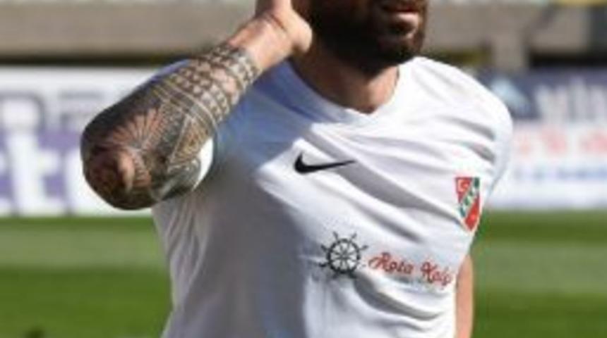 Karşıyaka Ge&ccedil;en Yılki Kadrosuyla Lige Başlayacak