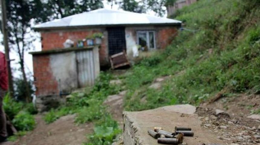 Ma&ccedil;ka'da Ter&ouml;ristlerin Erzak &Ccedil;aldığı Bu Evde &Ccedil;atışma &Ccedil;ıktı