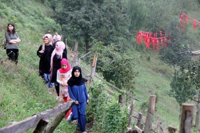 Maçka'da Teröristlerin Erzak Çaldığı Bu Evde Çatışma Çıktı