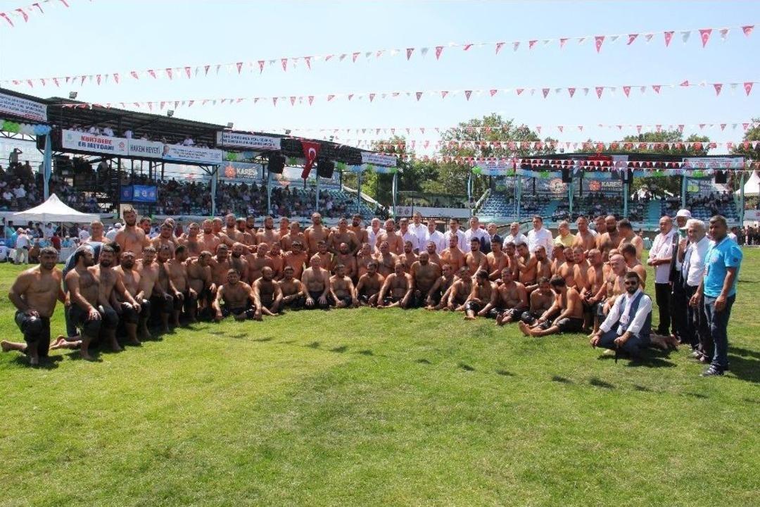 Kurtdereli G&uuml;reşleri Başladı