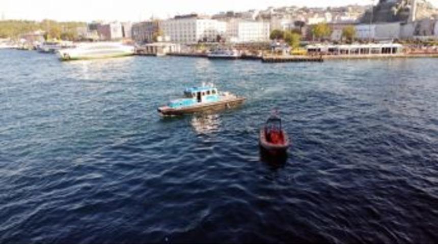 Sevdiğine Kavuşamadı, Galata K&ouml;pr&uuml;s&uuml;&rsquo;nden Atladı