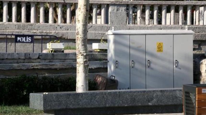 Taksim'de "bavul" Alarmı (Geniş Haber)&nbsp;