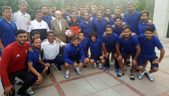 Mhp Lideri Bahçeli, Osmaniyespor Fk Kampını Ziyaret Etti